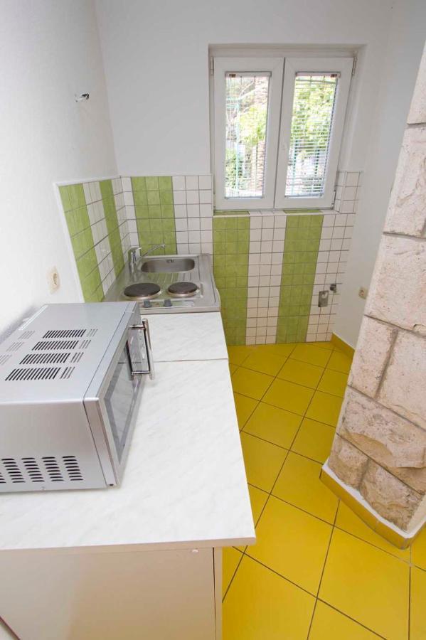 Apartments Srdjan Makarska Bagian luar foto