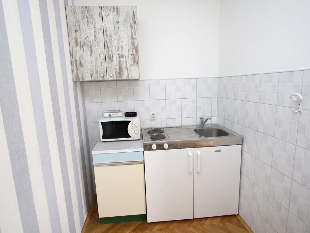 Apartments Srdjan Makarska Bagian luar foto